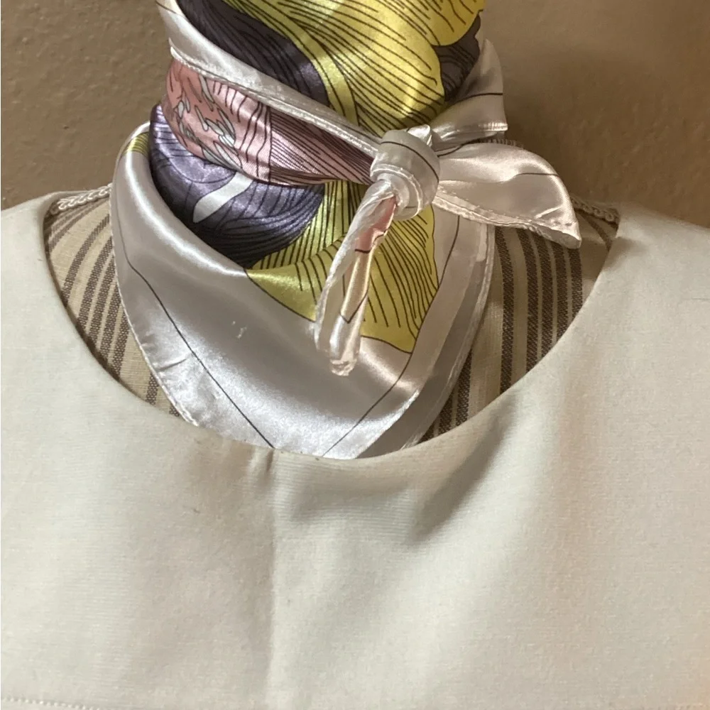 Elegant Pink and White Silk Scarf